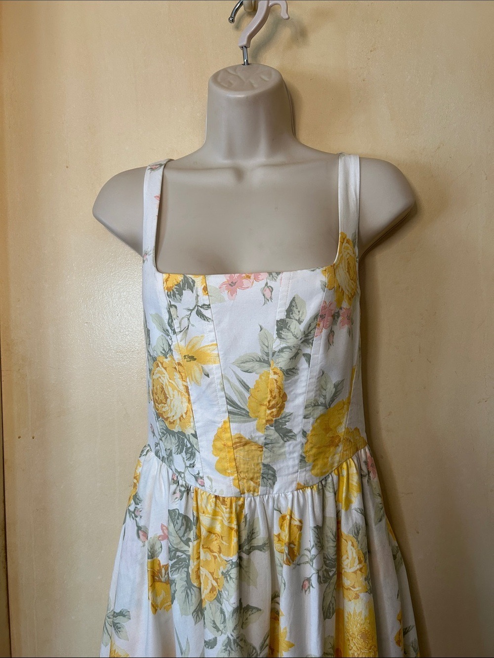 Wayf White Floral Corset Midi Dress with Yellow Roses size S - Picture 3 of 13